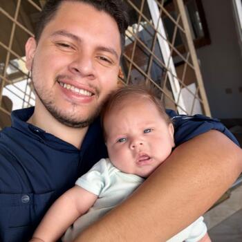 Padre/madre Guayaquil: Luis