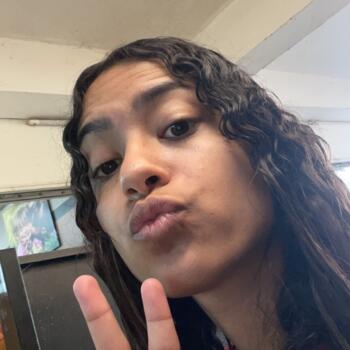 Babá Várzea Grande: Vitoria