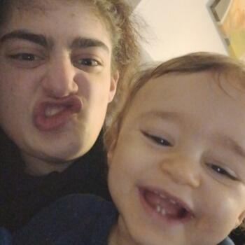Babysitter in Golbey: Leoncia