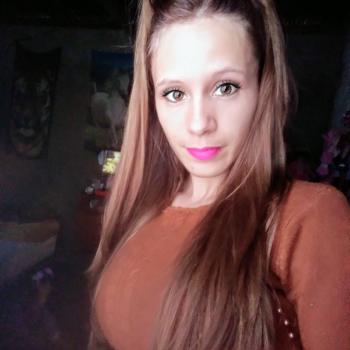 Babysitter in Santa Lucía: Laura Estefany