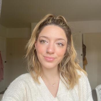 Babysitter in Norwich: Becky
