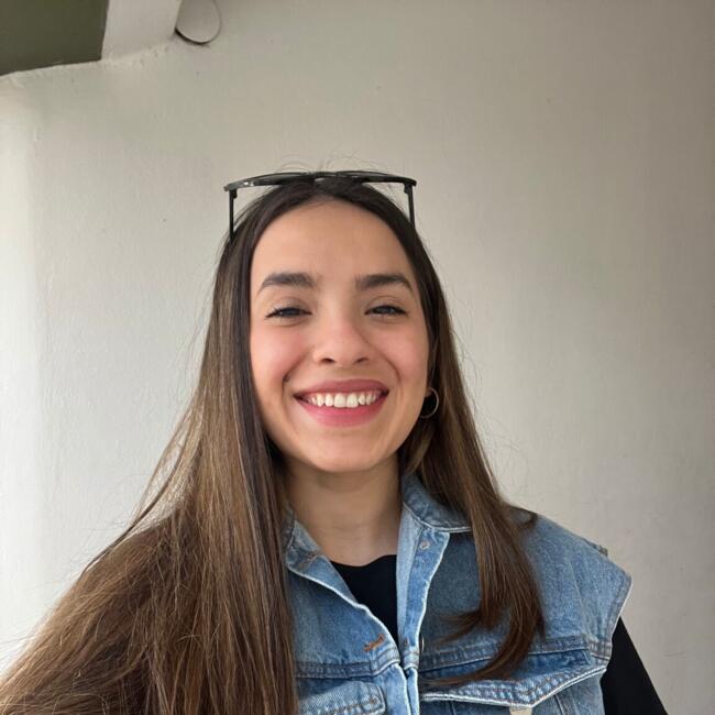 Babysitter in Córdoba: Milagros abril