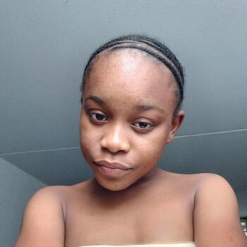 Baby-sitter Kourou: Cleane