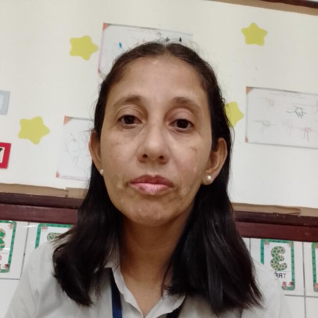 Babá em Maceió: Joseneide