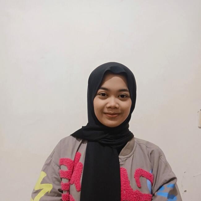 Babysitter in Brebes (Kabupaten Brebes): Nina