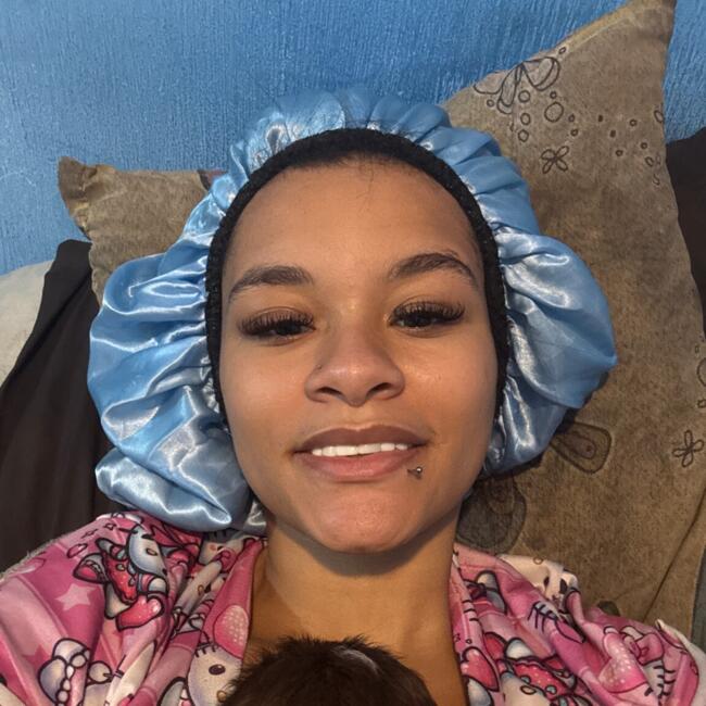 Babysitter in Cotia: Geovanna