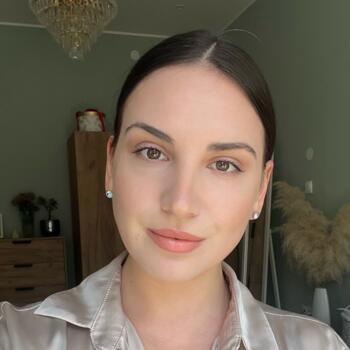 Babysitter in Budapest: Szonja