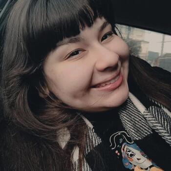 Babysitter Canoas: Brenda Mariane Nunes