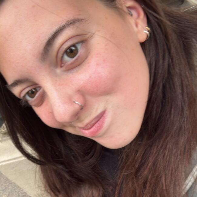 Babysitter in London: Gloria