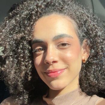 Babysitter in Campo Grande: Nawany Keren