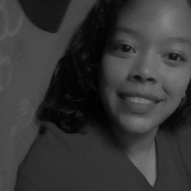 Niñera en David: Angie