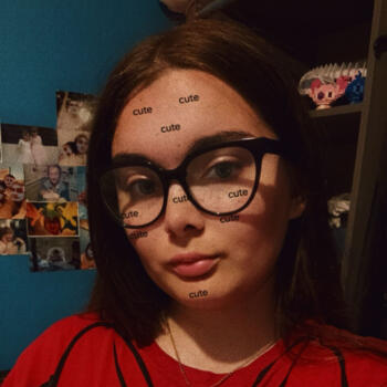 Babysitter in Brest: Léa