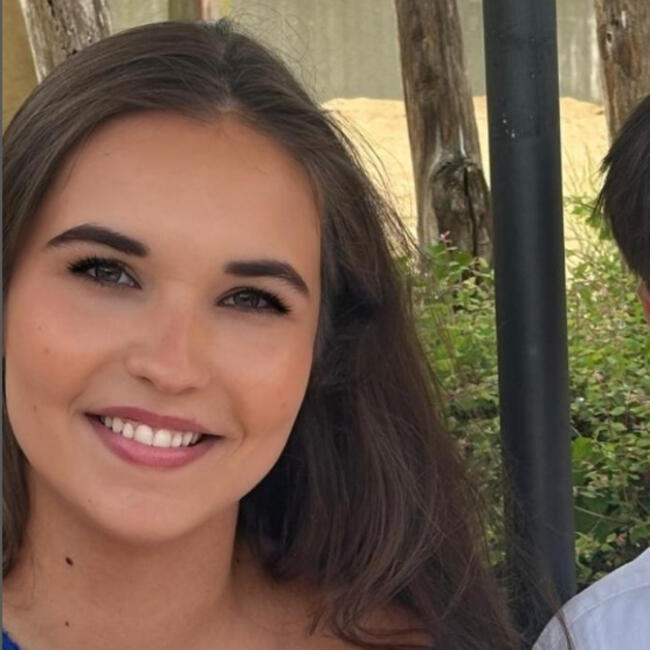 Babysitter in Torhout: Astrid