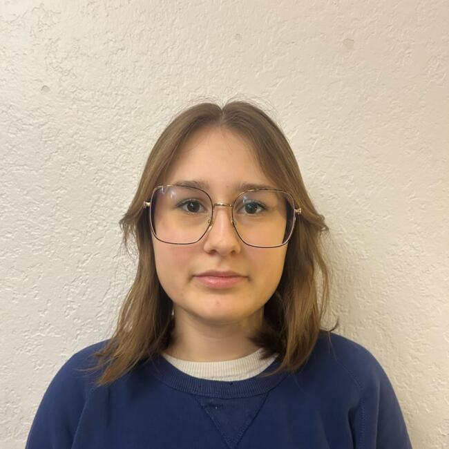 Babysitter in Antony: Élise