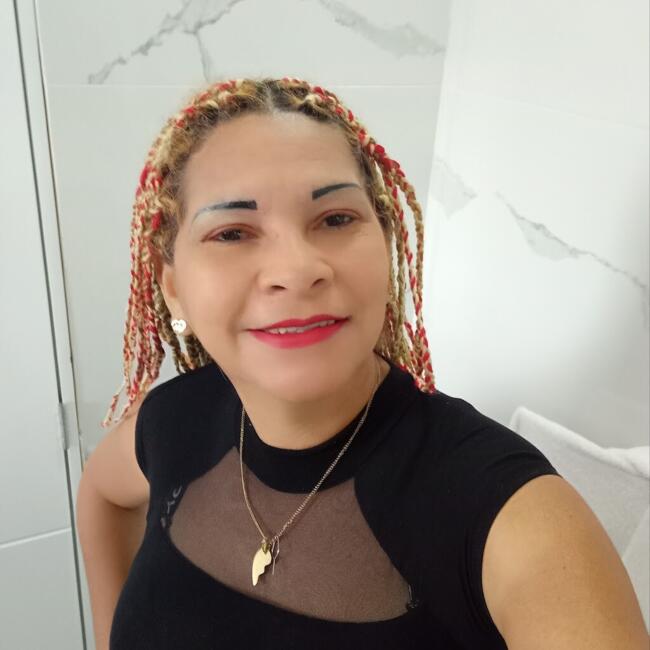 Babysitter in Valencia: Emmy