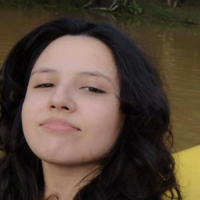Babá em Araucária: Fernanda