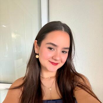 Babysitter in Belo Horizonte: Alice