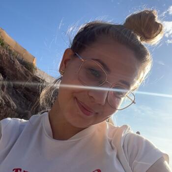 Babysitter in Gaj (Občina Šmarje pri Jelšah): Lara