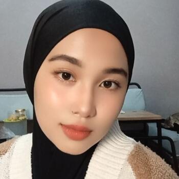 Babysitter Jakarta: Ghina Oktaviana
