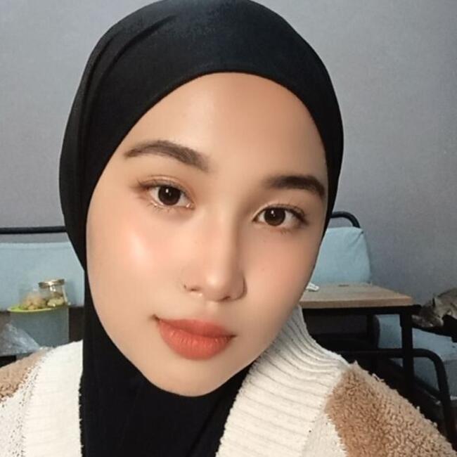 Babysitter di Jakarta: Ghina Oktaviana