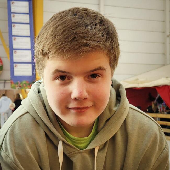 Babysitter in Court-Saint-Étienne: Yvan