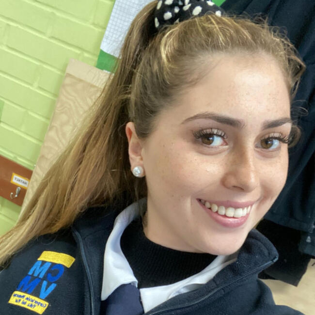 Babysitter in Viña del Mar: Moontserrat Niklistcheck 