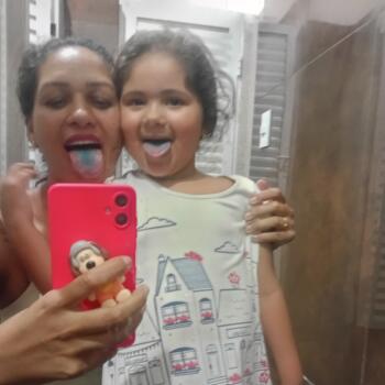 Babysitting job in São José dos Pinhais: babysitting job Vanessa