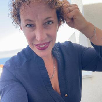 Babysitter Mafra: Yanina
