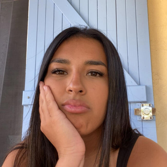 Babysitter in Annecy: Jennie