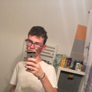 Babysitter in Talence: Sullivan