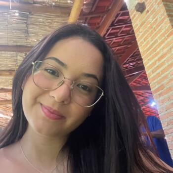 Babá em Sertãozinho: Isabelly