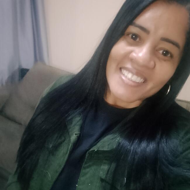 Babá em São Pedro da Aldeia: Vanessa