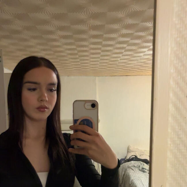 Babysitter in Champagney: Juliette