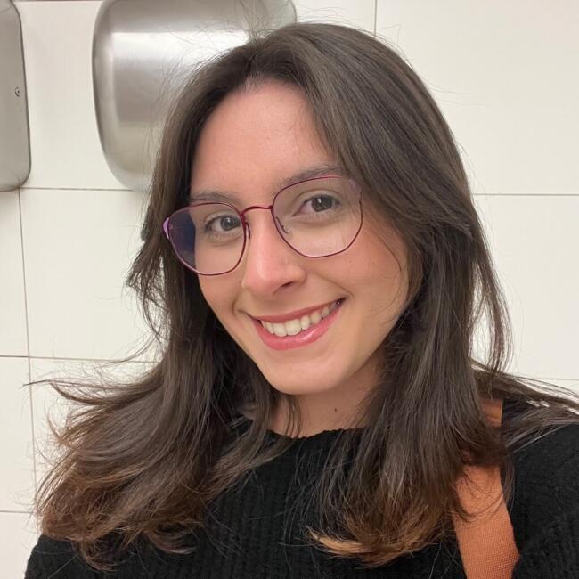 Babysitter in Campinas: Julia