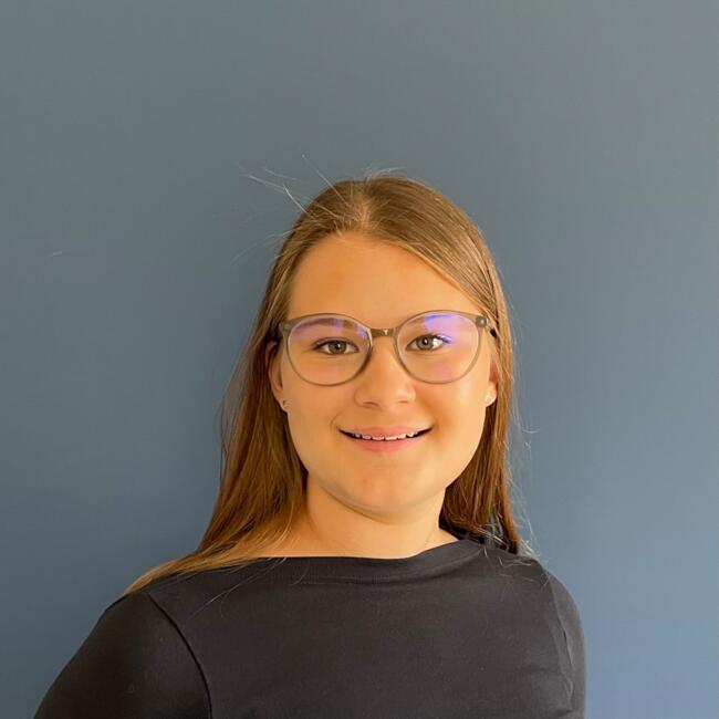 Babysitter in Winterthur: Mina