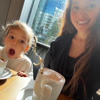 Lavoro per babysitter a Hombrechtikon: lavoro per babysitter Vanina