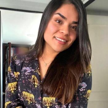 Trabajo para niñera en Bogotá: trabajo de niñera Karen Lorena