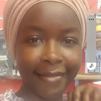 Babysitter in Orléans: Furaha