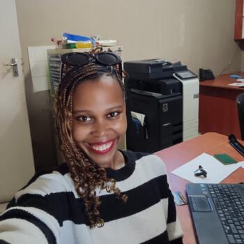 Babysitter Port Elizabeth: Likhona