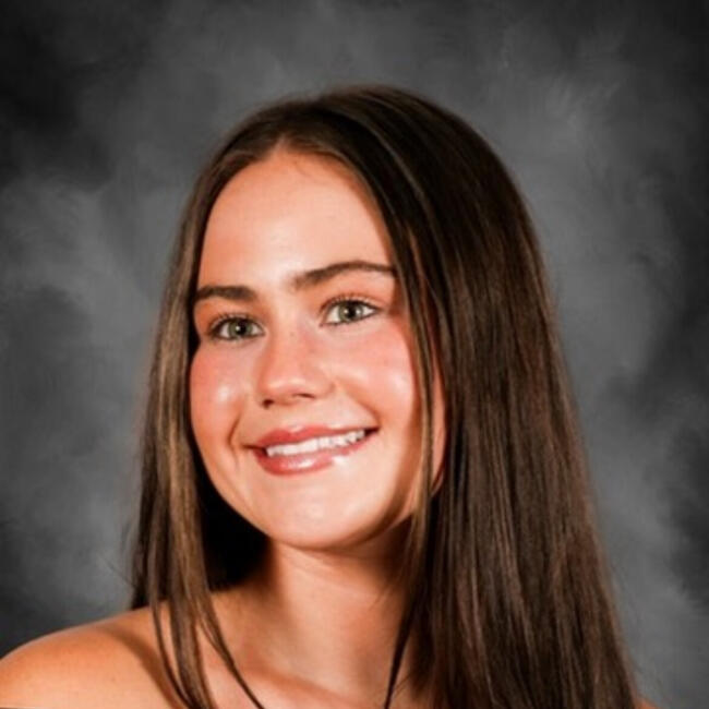 Babysitter in Knoxville: Lucy