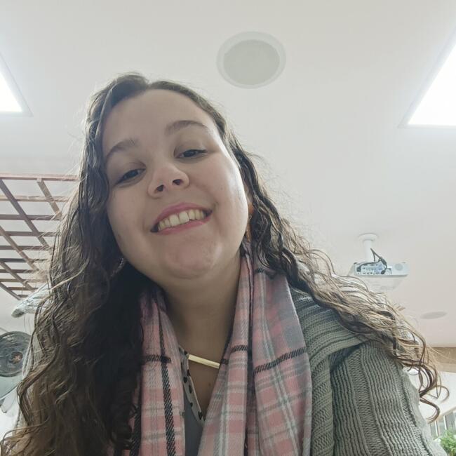 Babysitter in Curitiba: Victoria