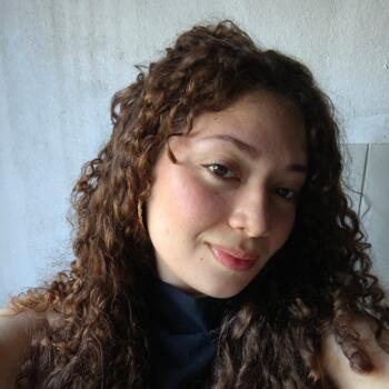Babá em Fortaleza: Elane