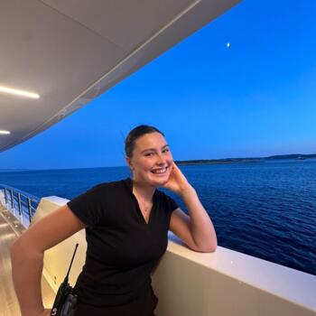 Nanny Auckland: Olivia