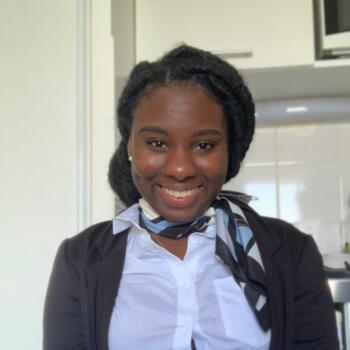 Baby-sitter in Clichy: Ordiana