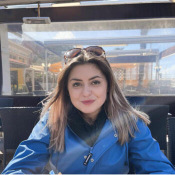 Babysitter in Montpon-sur-l'Isle: Sarah