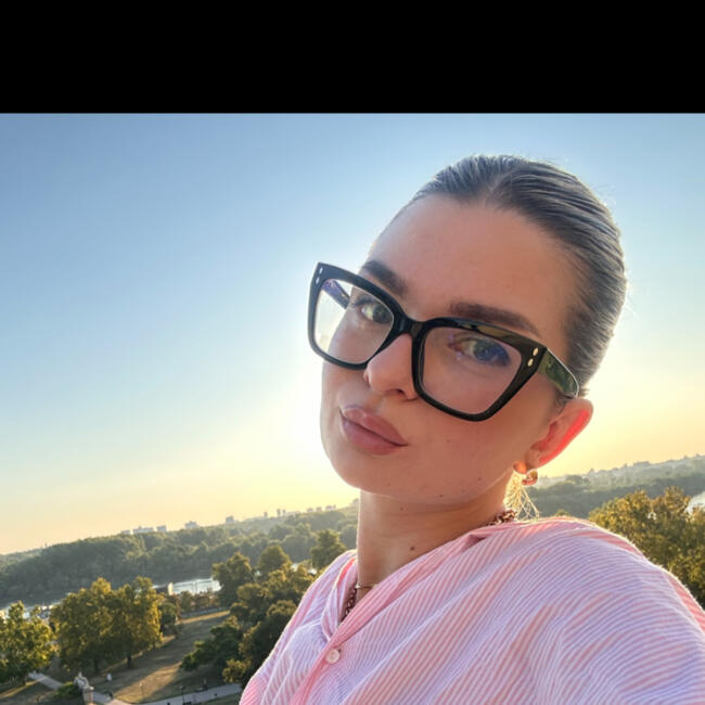 Nanny in Belgrade: Ema
