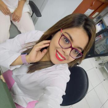 Niñera Santa Tecla: Joseline