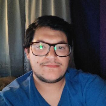 Babysitter Roeland Park: Aaron