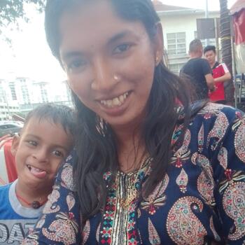 Δουλειά για babysitter στην περιοχή Rawang: δουλειά φύλαξης παιδιών Sathis