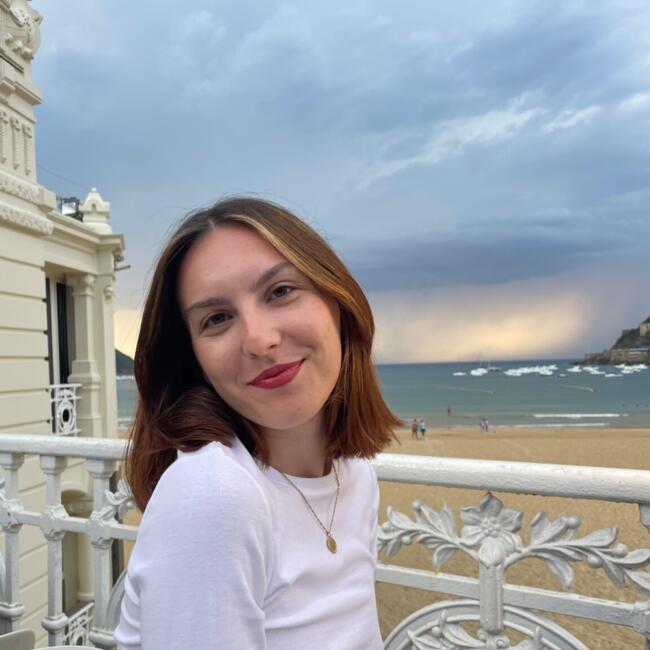 Babysitter in Limoges: Clara